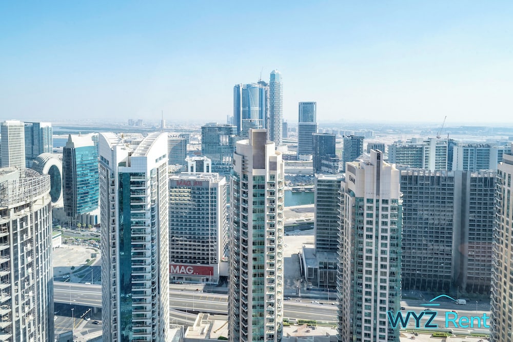 Sleek 1BR in Burj Royale with Canal View