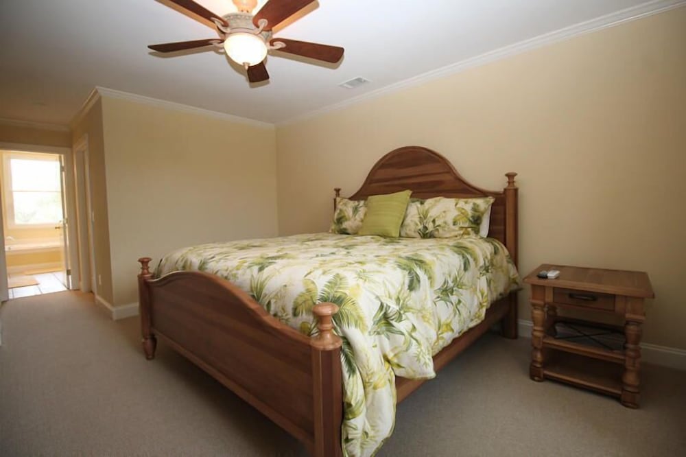 389 Wahoo Drive view 2