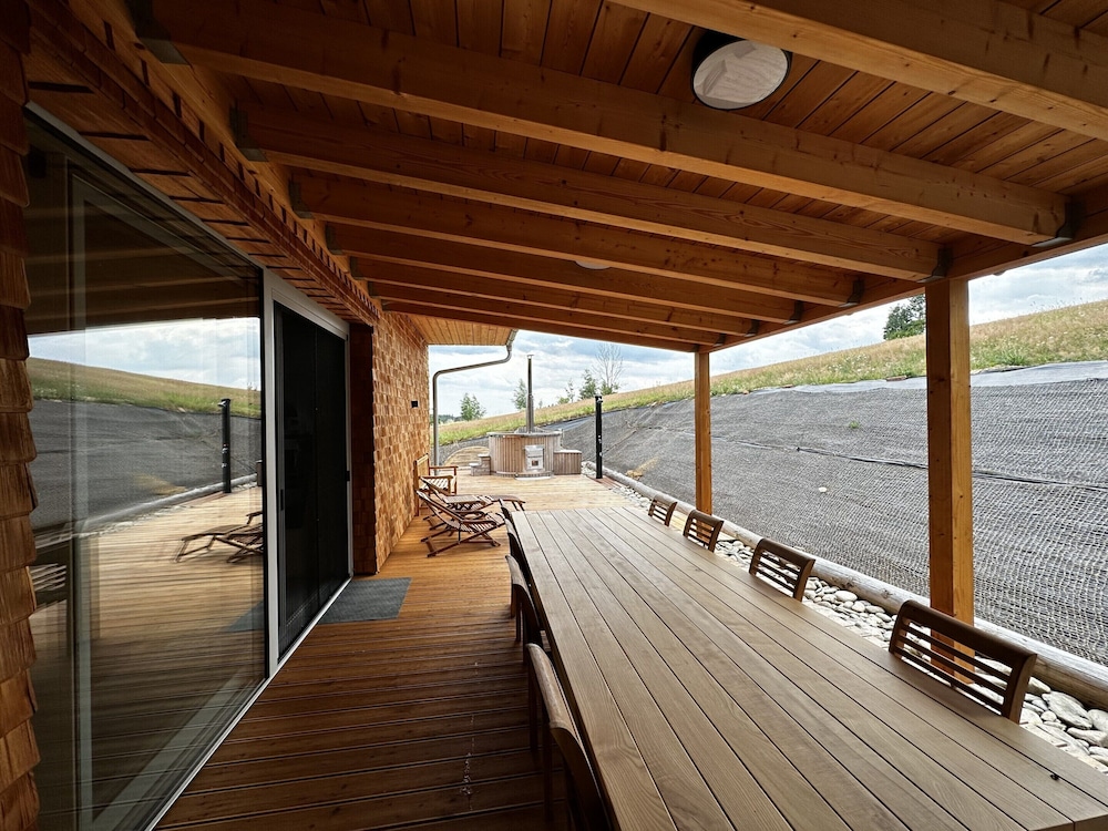 Holiday Home in Roprachtice With Sauna & Jacuzzi