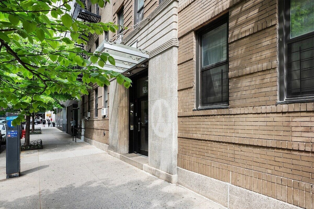 105 Park Studios
