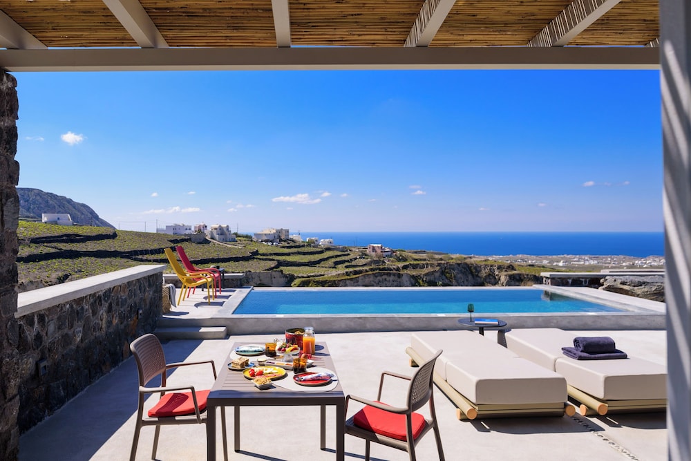 Avan Luxury Villas