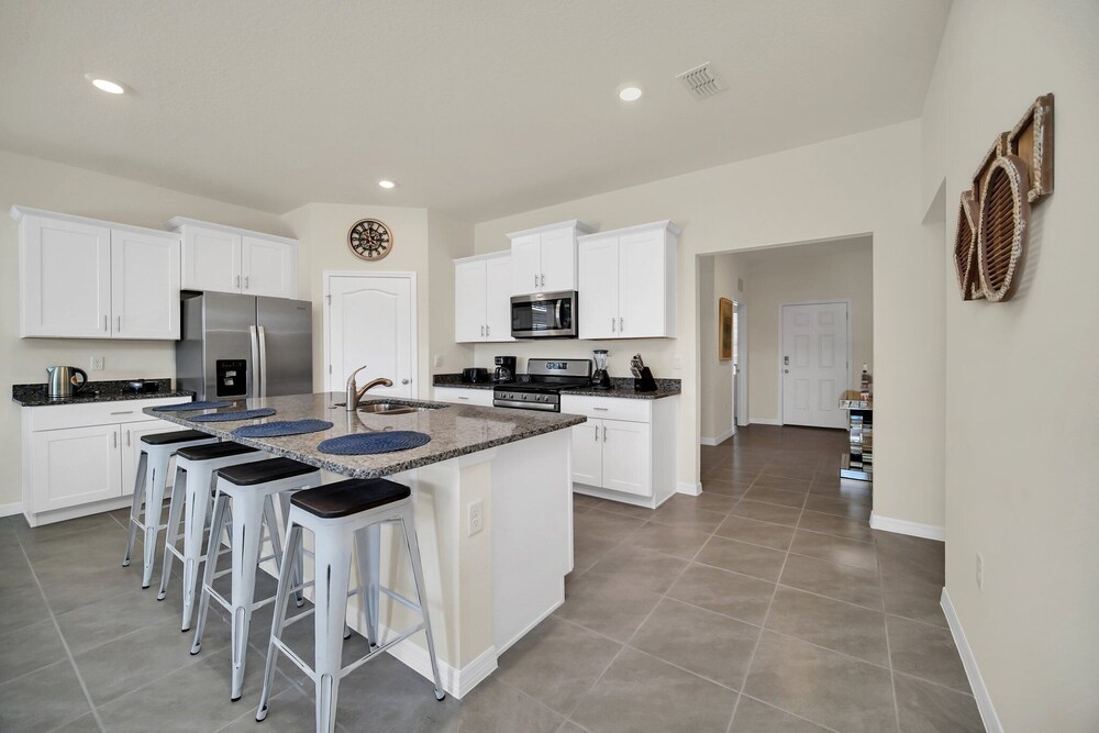 Magical Family Getaway 7BD Villa with