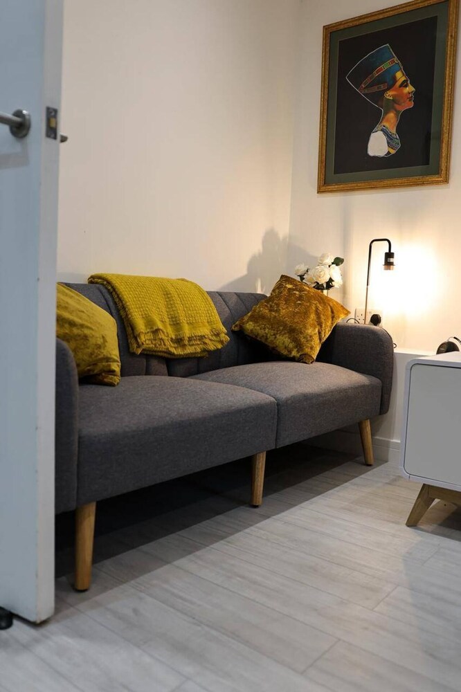 4 Guests - Pet Friendly Retreat in Thornton Heath