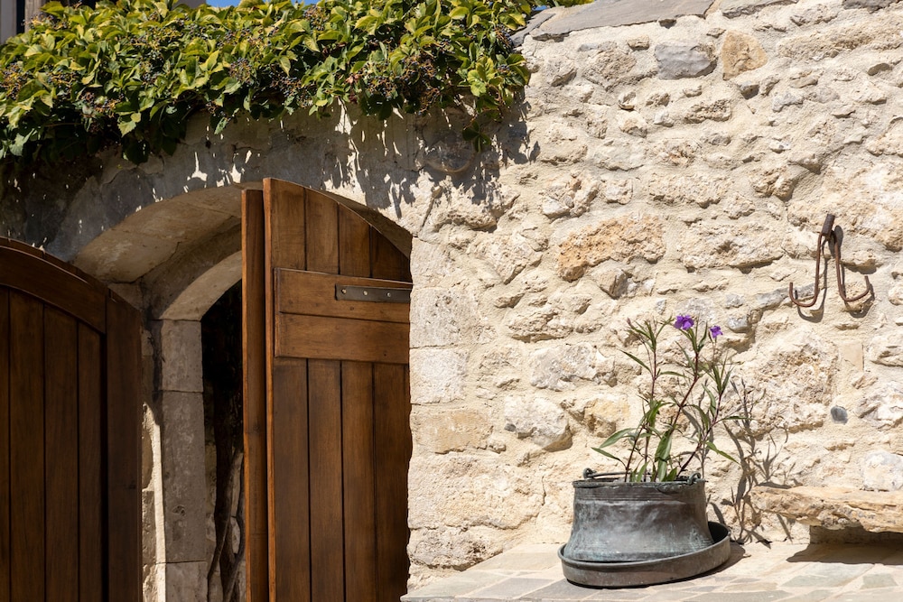 Villa Helidona With Private Pool