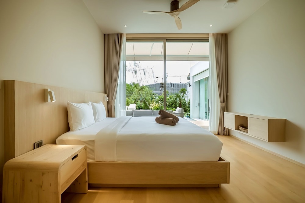 Akal Pool Villa 3BR near Laguna, Bangtao & Beach