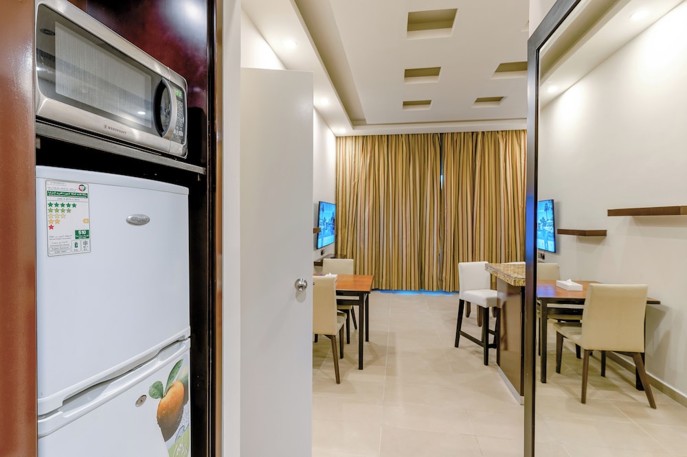 Abu Dhabi Vacations - Metropolitan Al Mafraq Hotel - Property Image 13