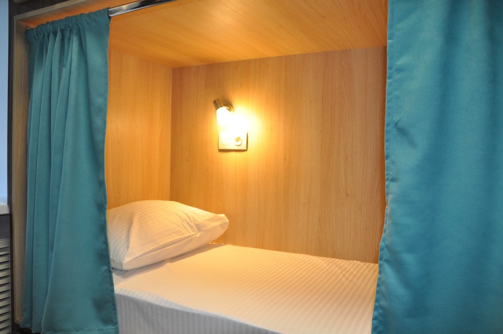 Pikasso - Hostel