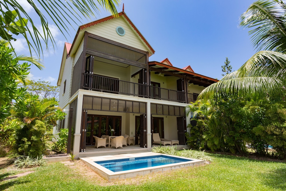 Spas Villas
