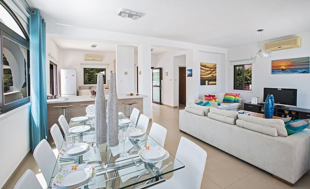Luxury Villa in Cyprus near Beach, Protaras Villa 1216