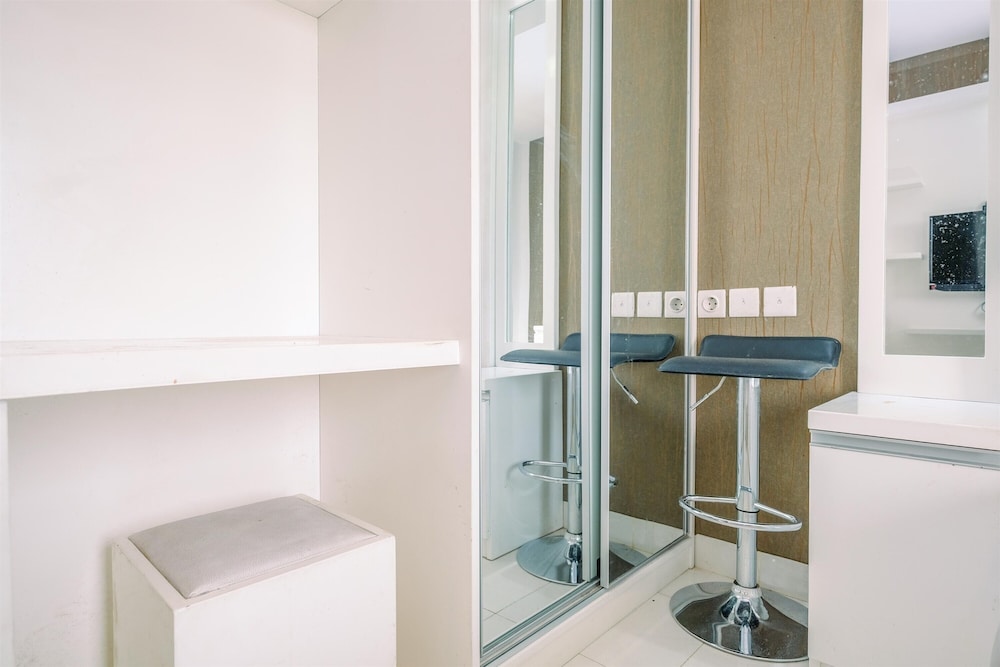 Comfort Stay Studio at 6th Floor Sentul Tower Apartment