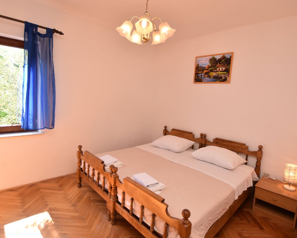Photo 45
