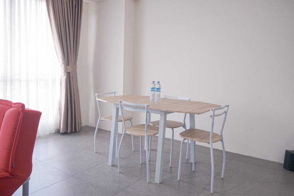 Great Choice 2Br At Bintaro Icon Apartment