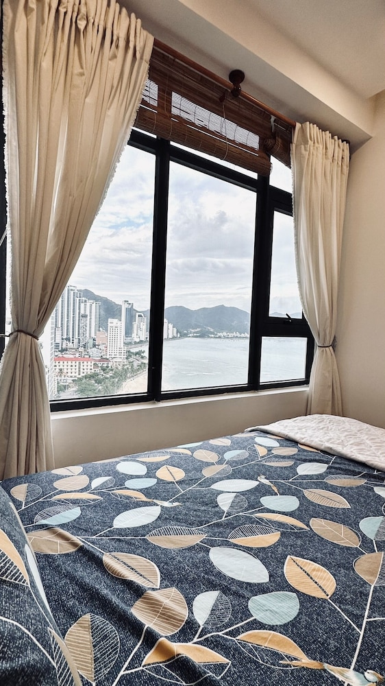 Oceanus Oasis Retreat view 4