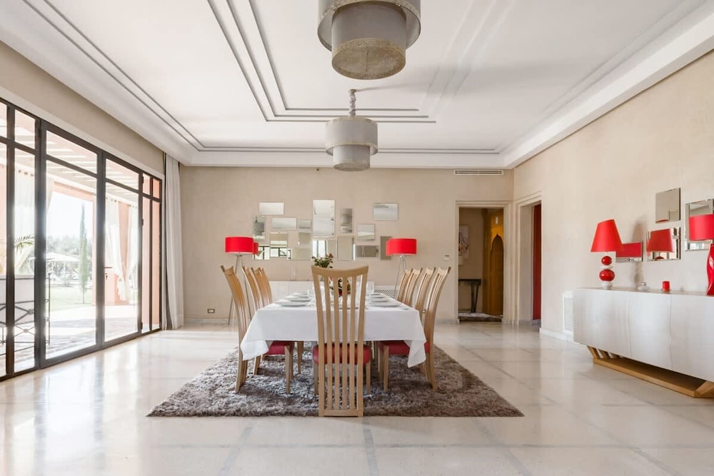Villa Koutoubia Your Luxurious Oasis in Marrakech