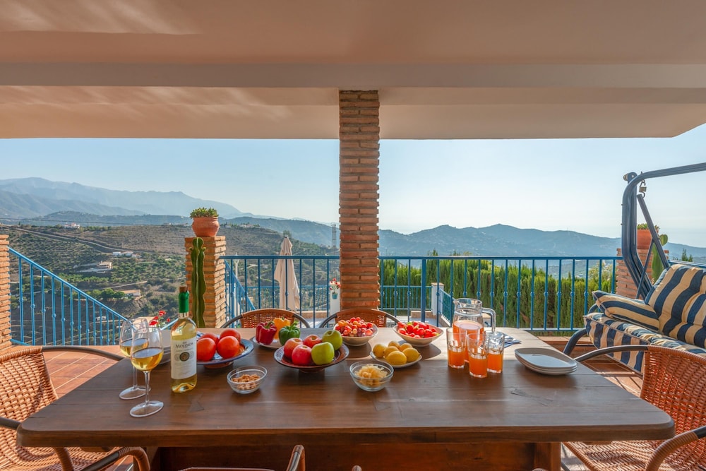 Villa Dorita con Piscina by At Home Costa del Sol