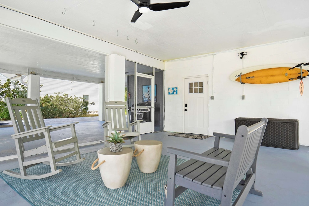 Serene Matanzas Beach House Half A Mile to Sand