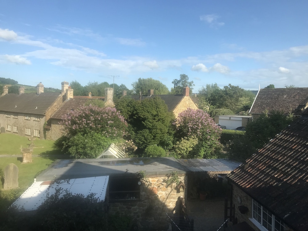 The George Inn view 4