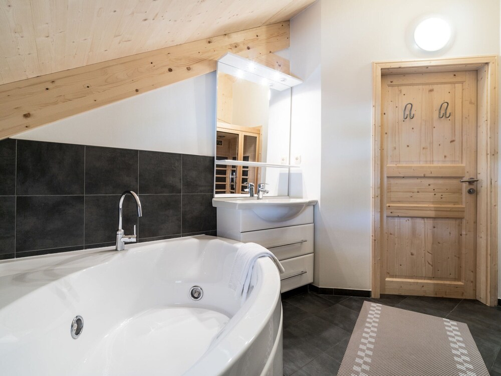 Snug Chalet With Sauna
