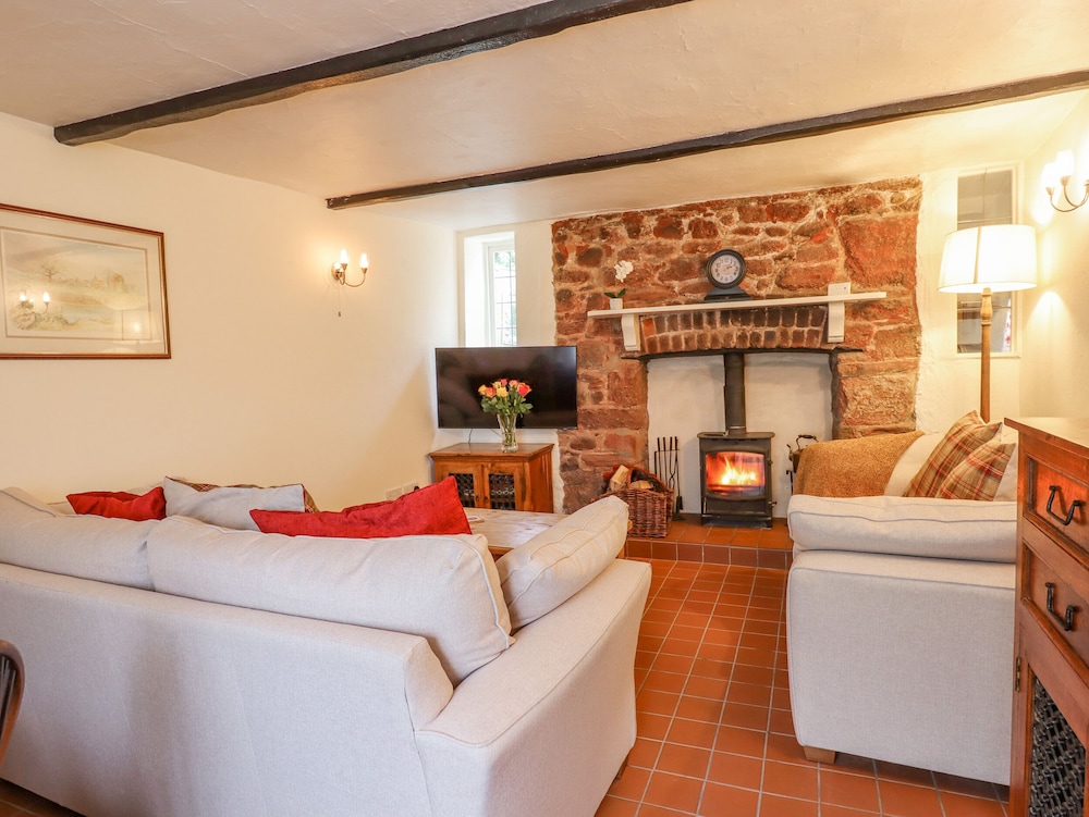 Rose Cottage in Holcombe