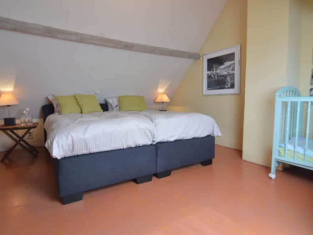 Cozy Family Home in Oostkamp view 4