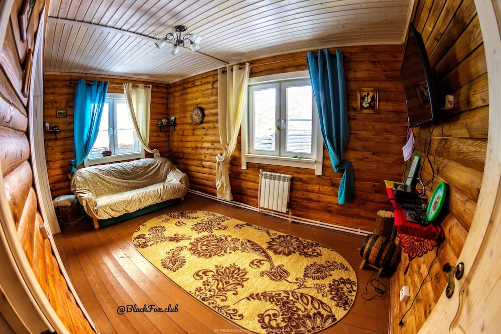 Black Fox Resort