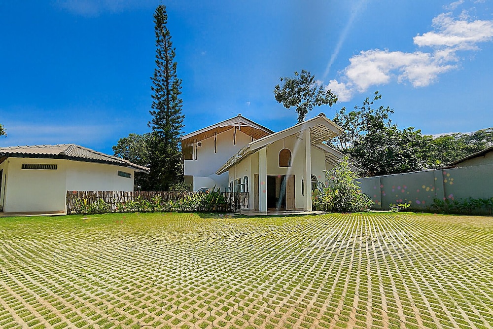 Solara Beach House