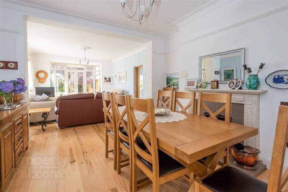 Delightful Family Home view 4