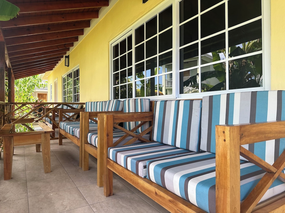 Yoga Dreams Negril
