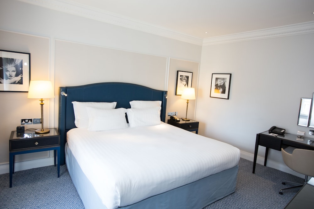 The Waldorf Hilton, London-4