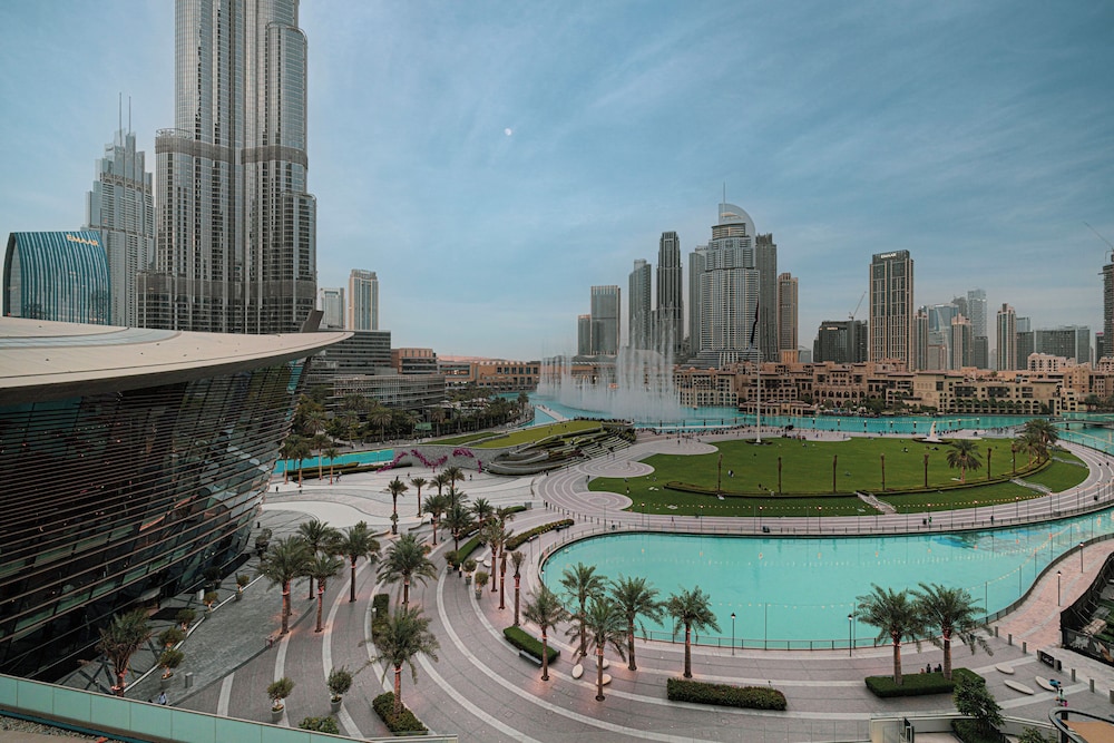 GOGOTO Burj & Fountain View Stay