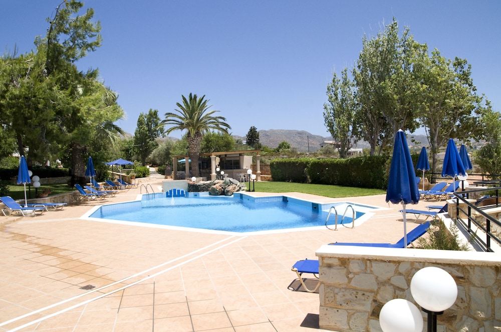 Alianthos Suites
