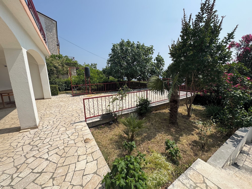 Apartments Mila