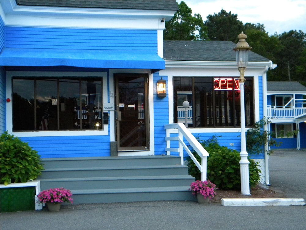 Oceanside Motel