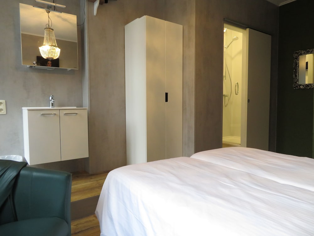 Bruges Vacations - Hotel Notre Dame - Property Image 10