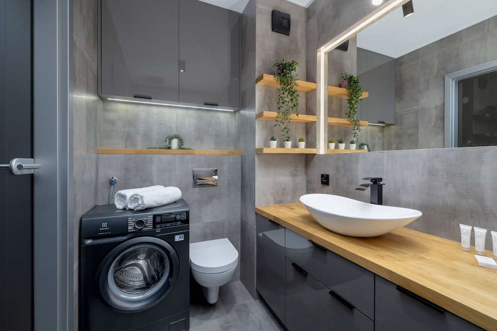Family Katowice Apartment by Renters