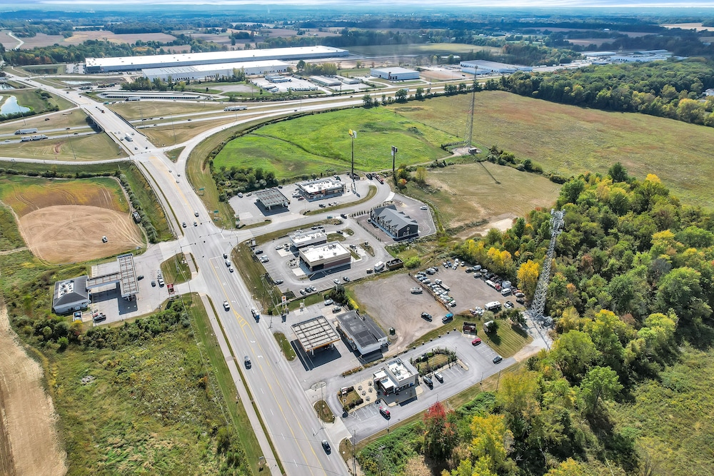 Holmes Suites Inn Columbus Pataskala - I-70 East - Property Image 5