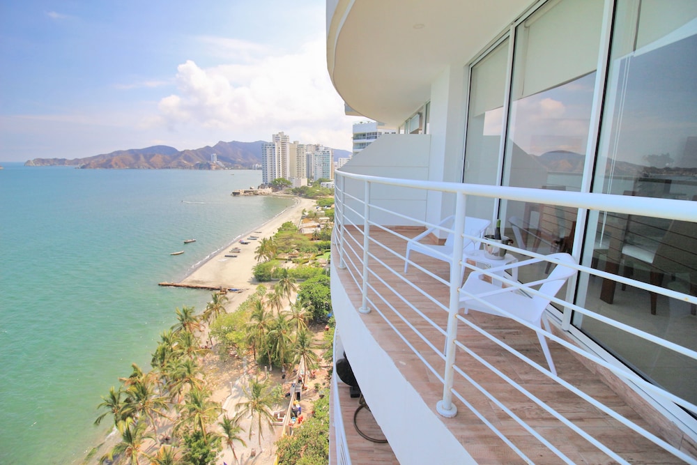 Apartamentos SOHO Elite - Frente al Mar