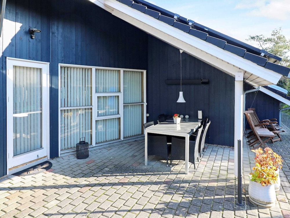 10 Person Holiday Home in Hadsund view 5
