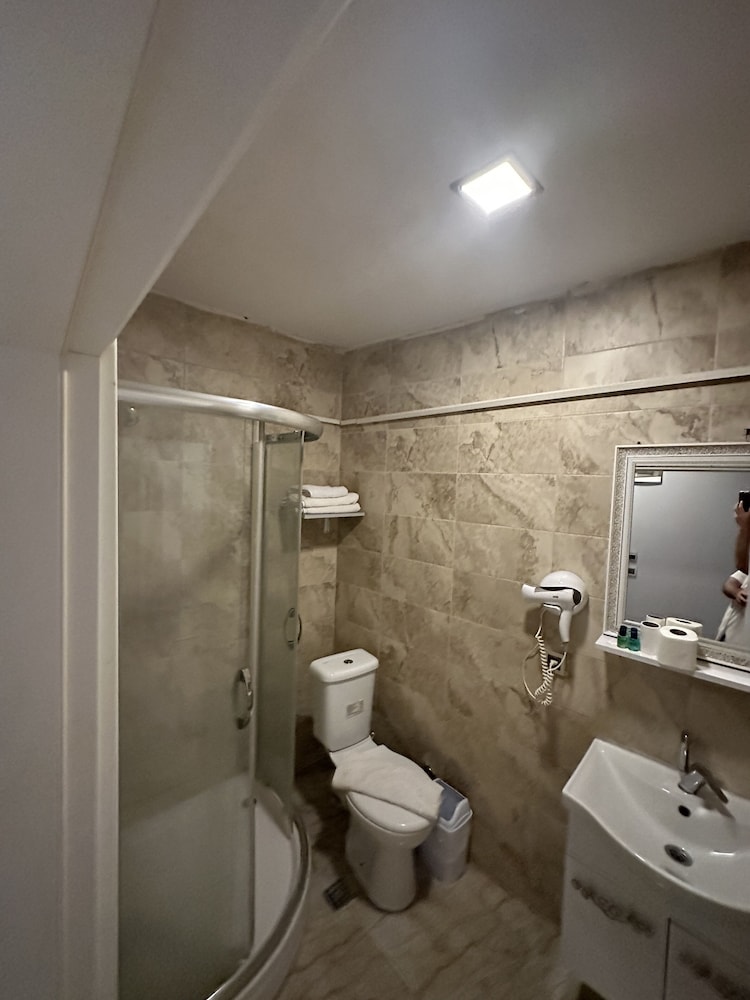 Plus Park Suit & Otel - Image 32