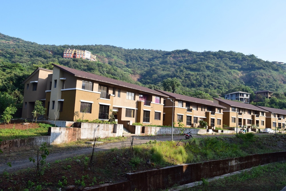 1BHK by Tripvillas Holiday Homes