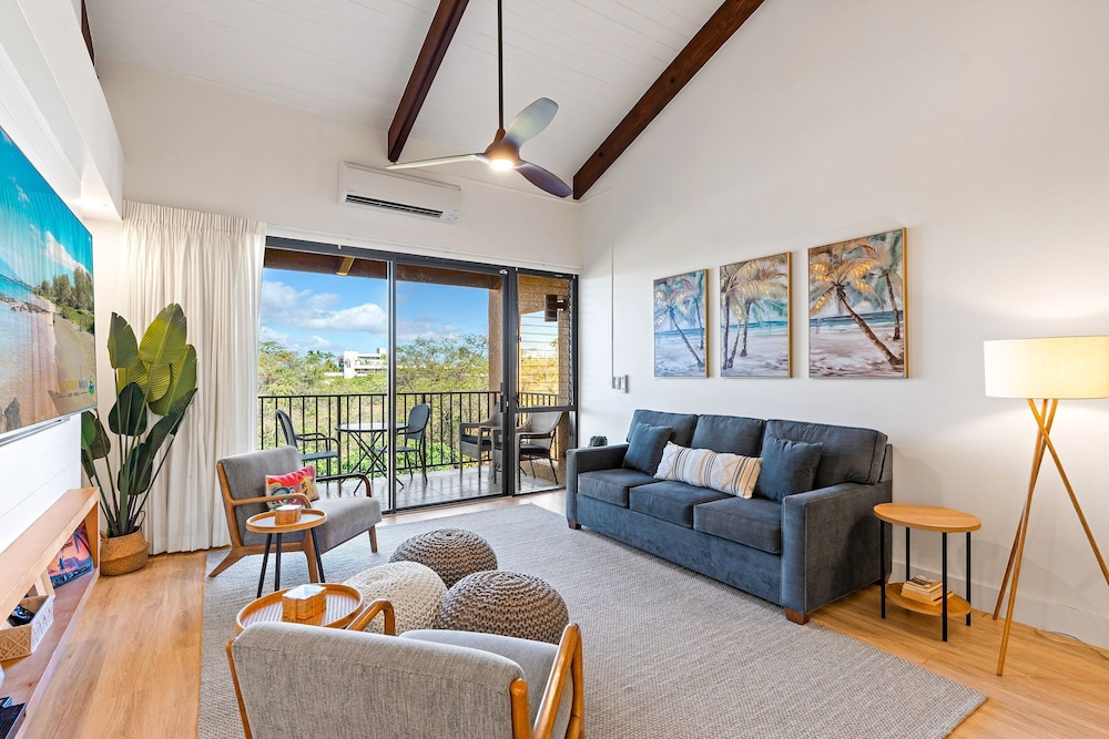 Summer Sale! Deluxe Modern Renovation, Split-ac, Kamaole Sands 4-411, Book Now!