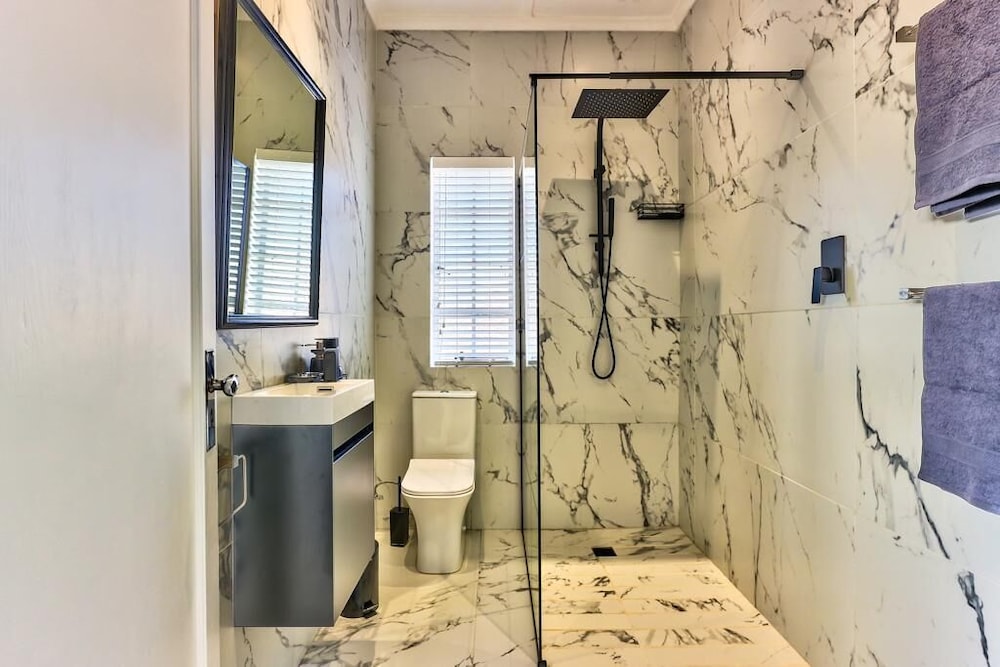 The Villa Rosa Guest House & Self-catering Apartments
