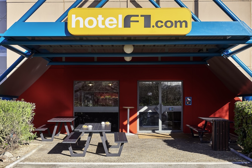 hotelF1 Rouen Zenith Parc Expo - Image 1