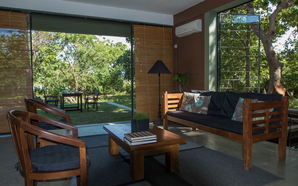 Neem Tree House