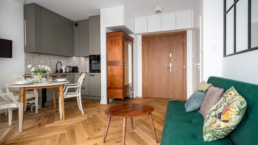 Apartamenty Sun & Snow Rezydencja Łazienki Park view 3