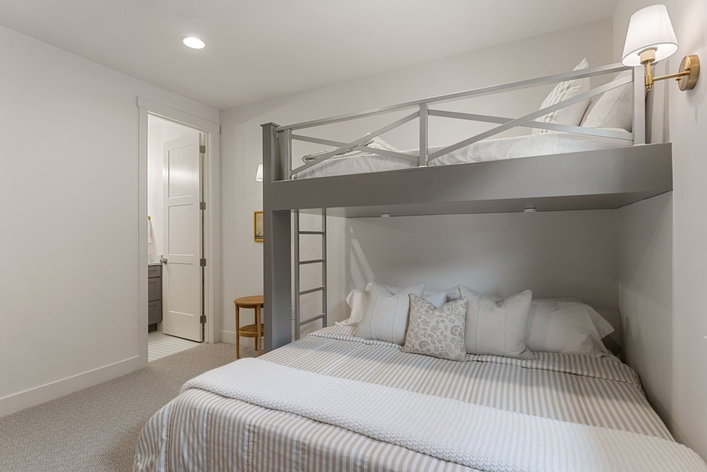 Casa Sol 4 Bedroom Townhouse