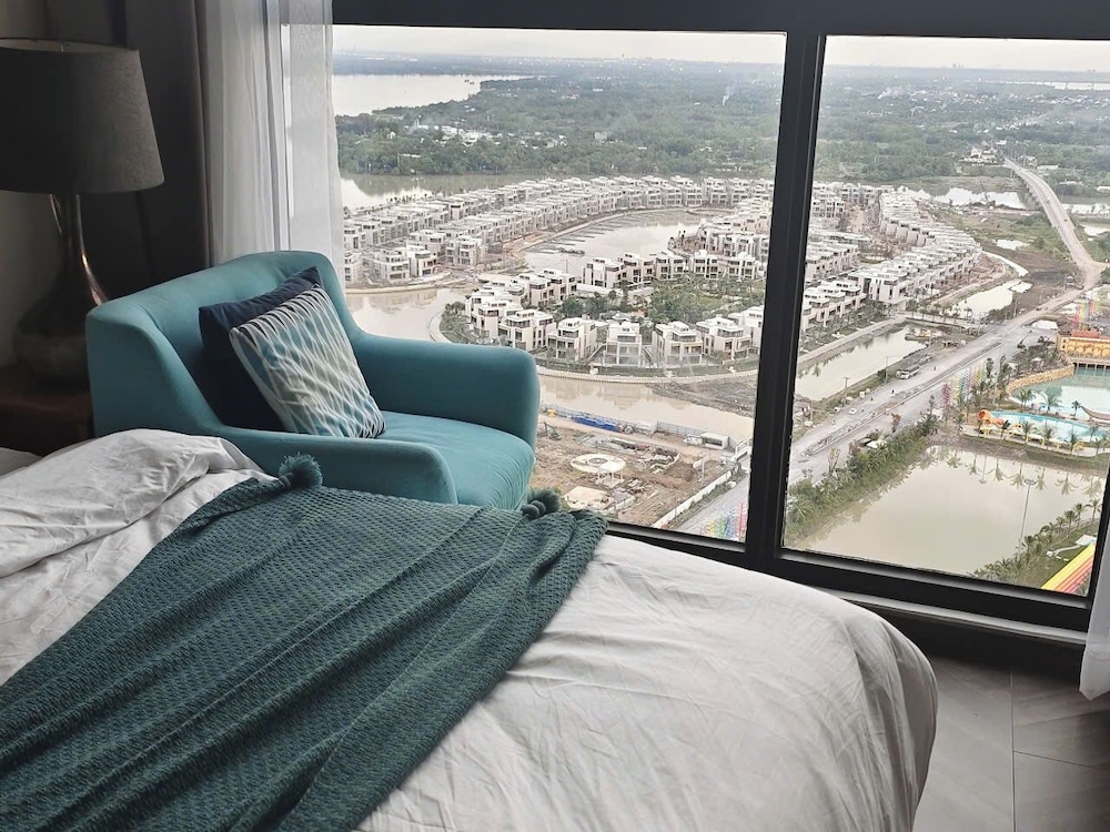 COZY- Vinhomes Grand Park Apartments