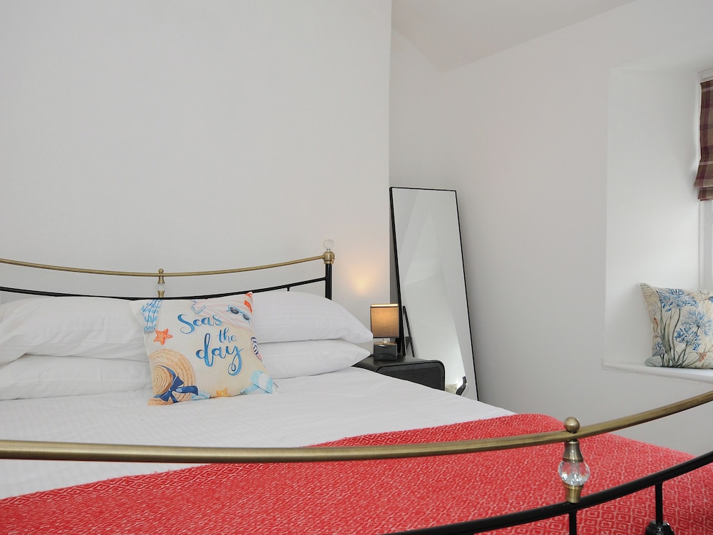 1 Churchtown Cottages