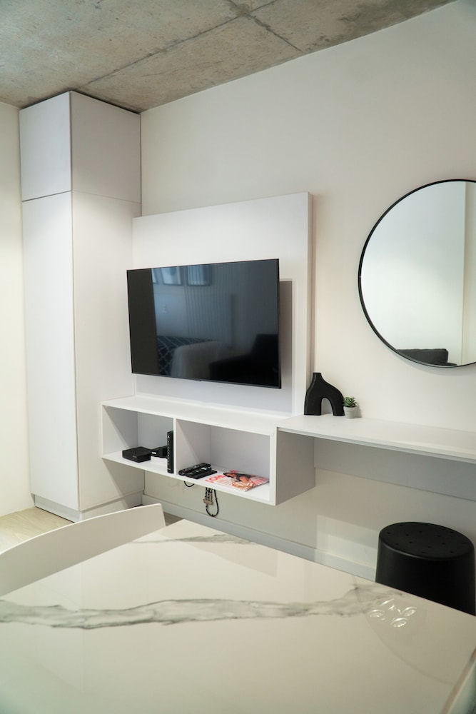 BT Homes - Palermo, Oro