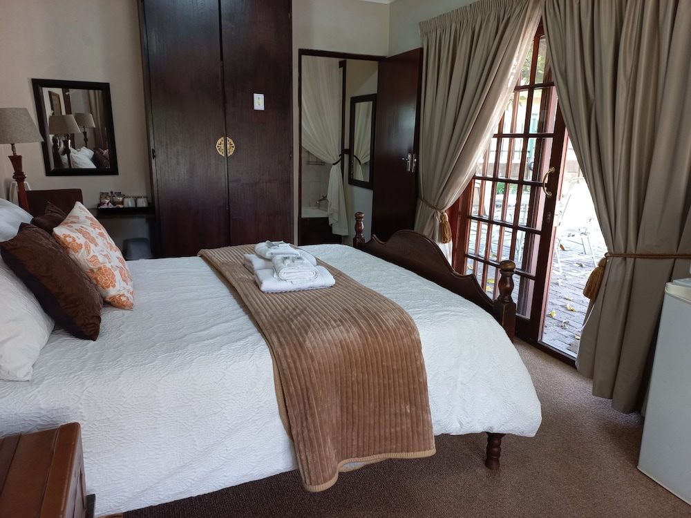 Khokha Moya Guesthouse